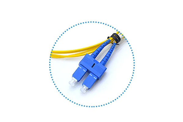 The best insertion loss and return loss  ensure stable signal transmission and  network security.Good thermal stability,  high hardness, strong environmental  adaptability.