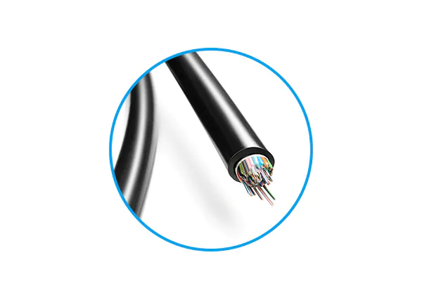 In the case of extreme fiber bending,  the optical signal leaked to the outside  of the core due to bending is retained  to reduce fiber loss and print clearly.